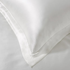 Open image in slideshow, Sabor - 100% Mulberry Silk Sateen Oxford Pillowcase
